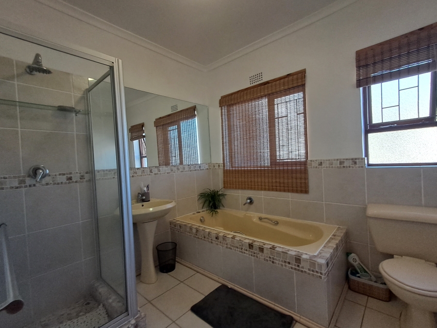 To Let 3 Bedroom Property for Rent in Boskloof Eastern Cape